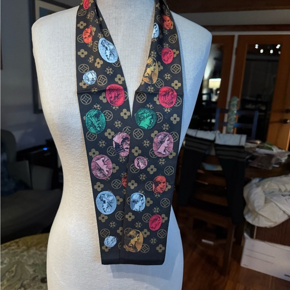 Designer Multicolor Scarf - Picture 1 of 4